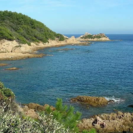 Villa Elaiza *